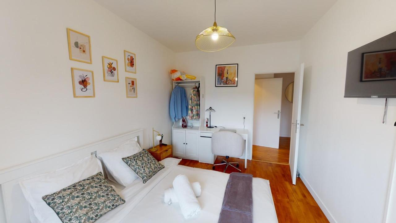 Live Like A Local Stylish 2Br With Balcony & Parking Apartment Saint-Denis  Exterior photo